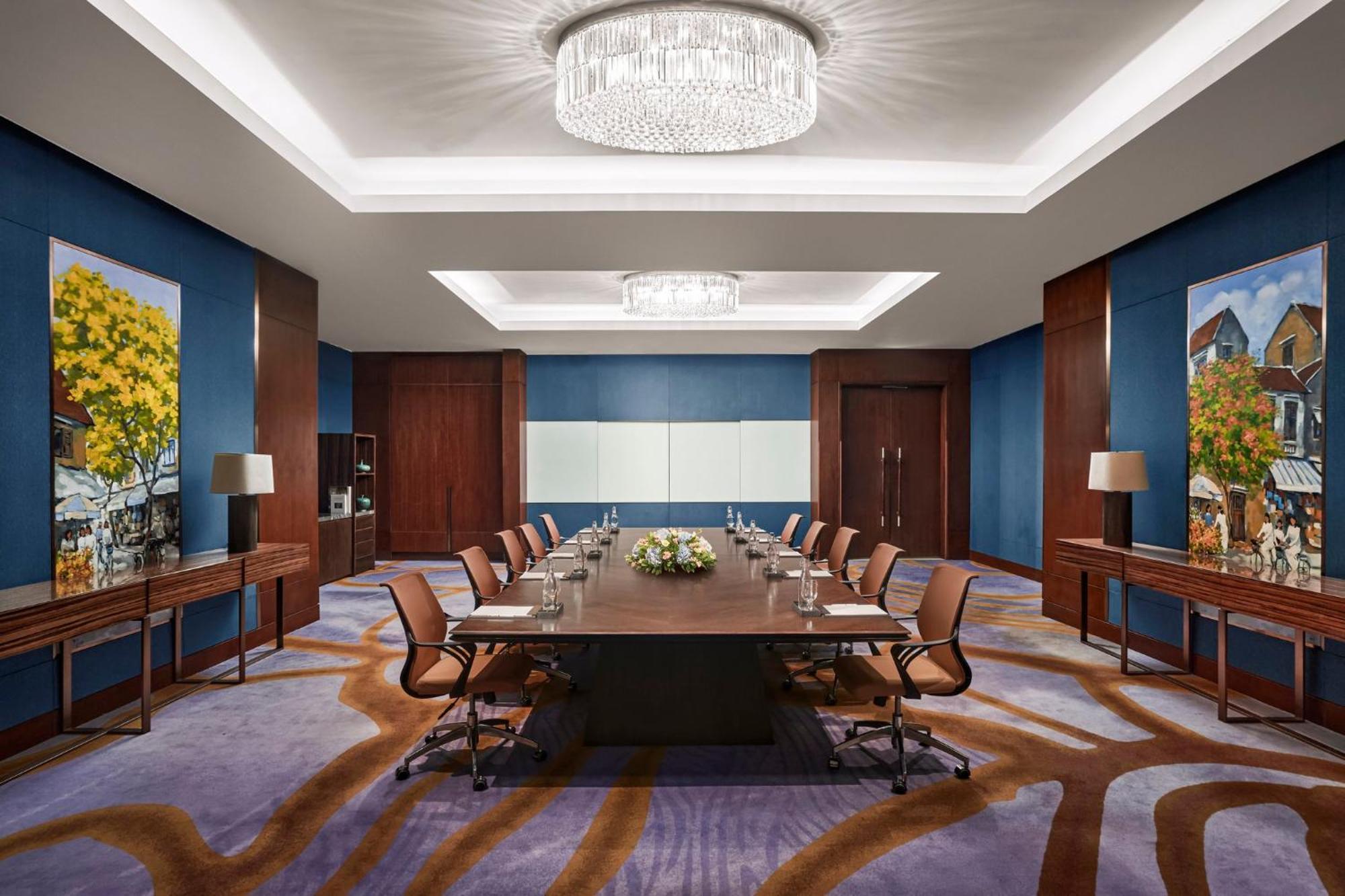 होटल Intercontinental Landmark72 By Ihg