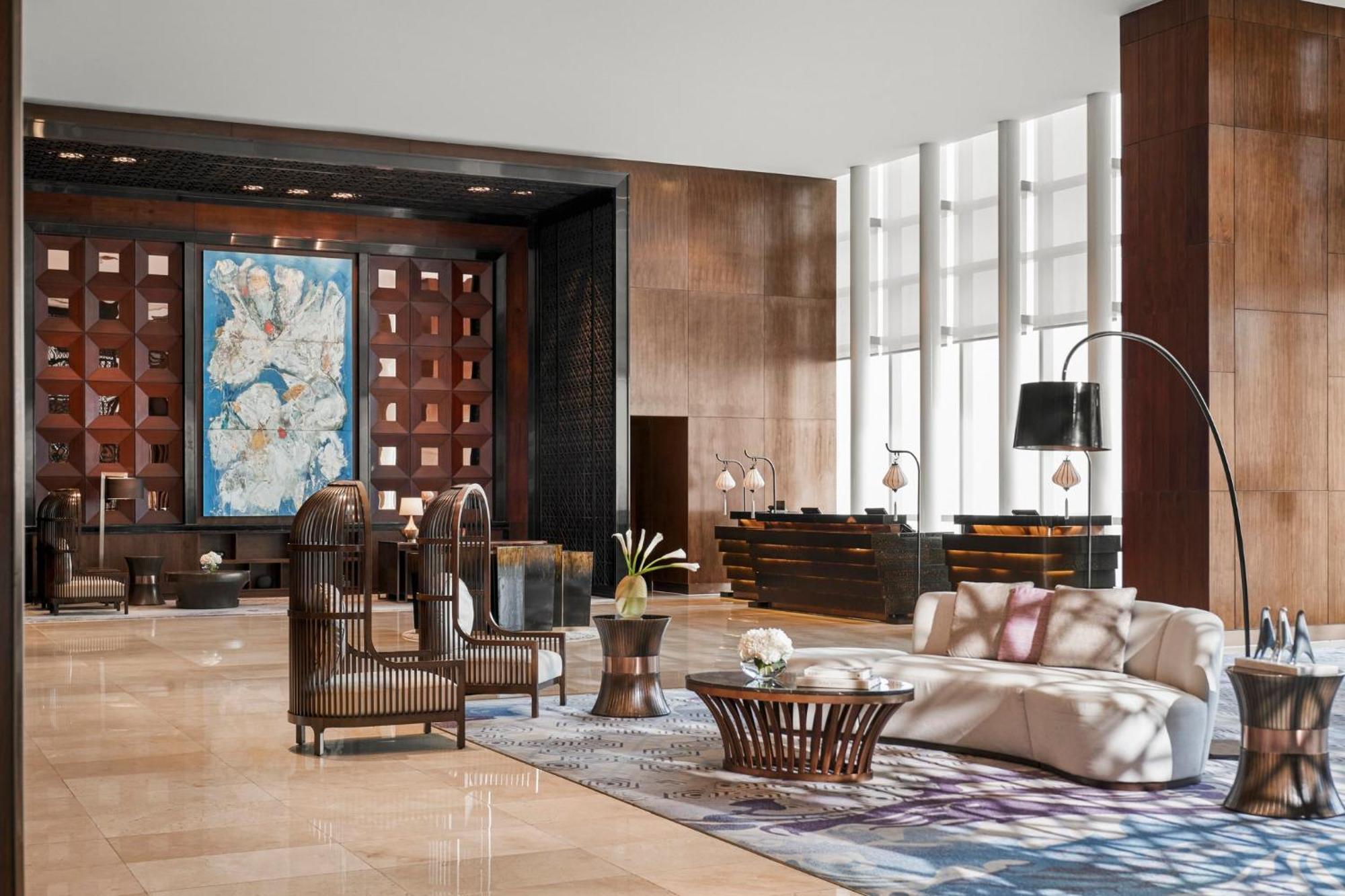 Intercontinental Landmark72 By Ihg Hotel 5*